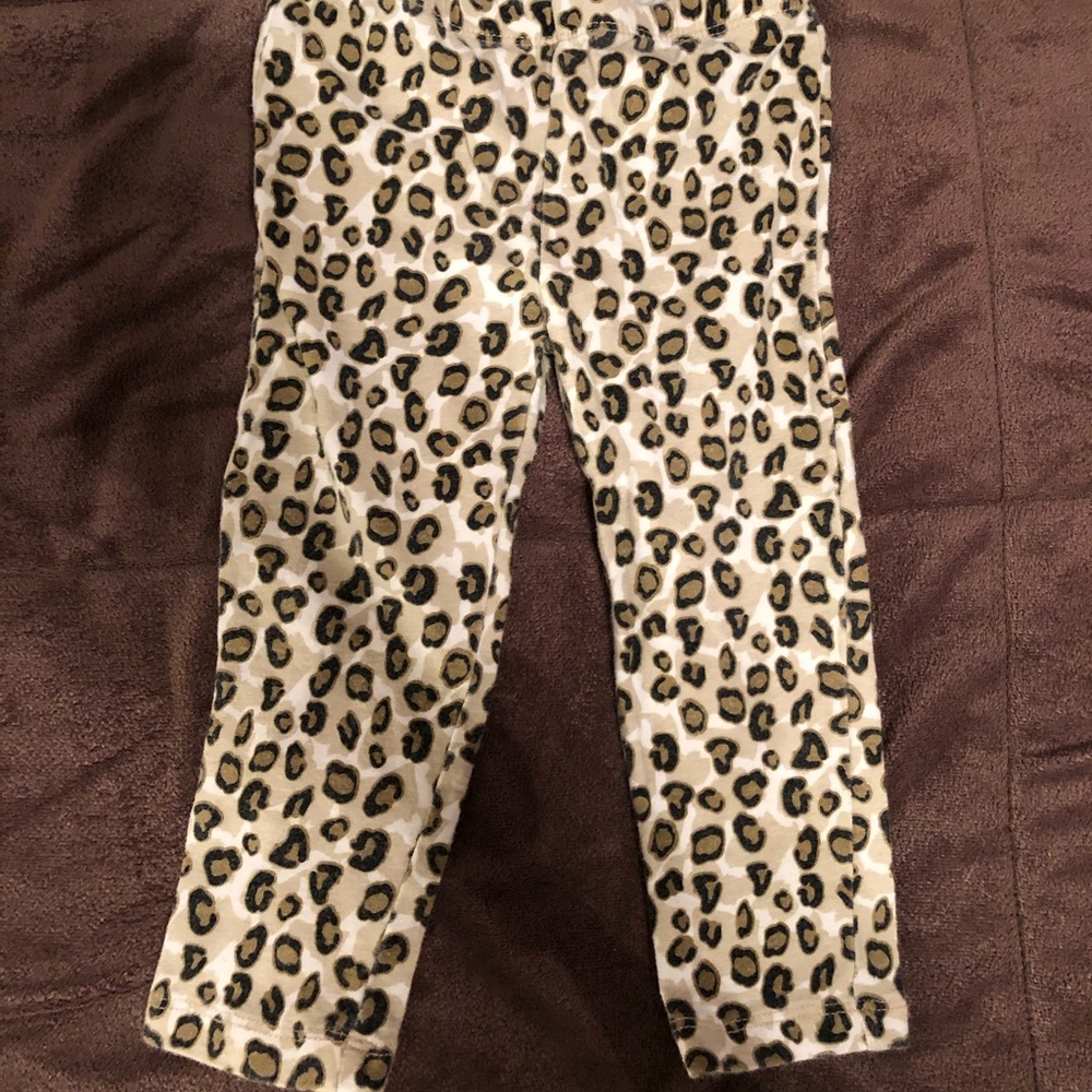 Girls 24 months leopard print leggings